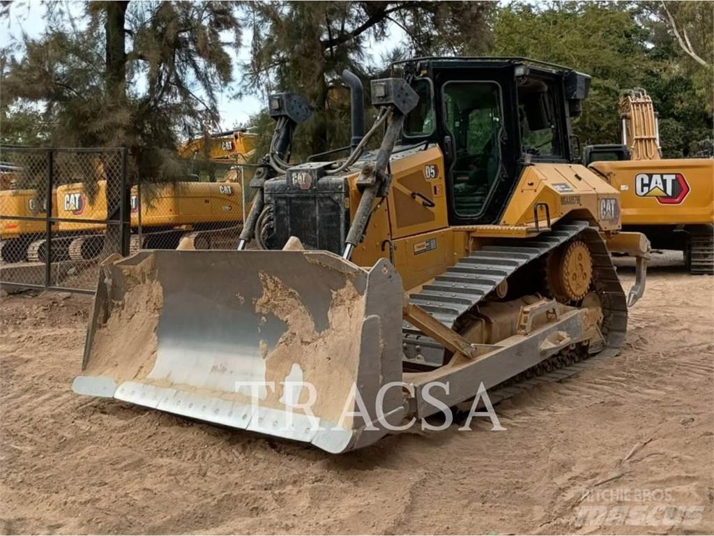 CAT D5 Bulldozer