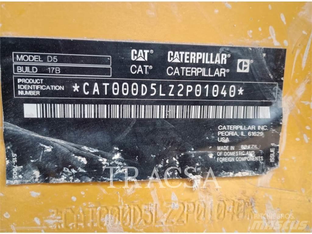 CAT D5 Bulldozer