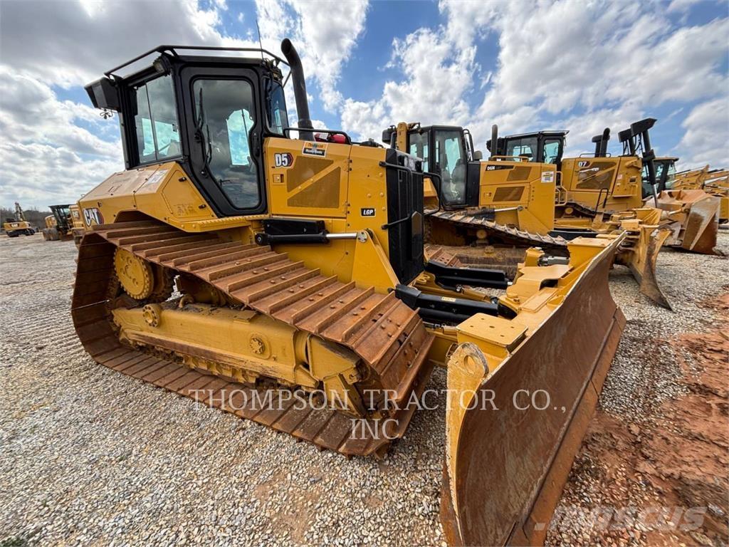 CAT D5 Bulldozer