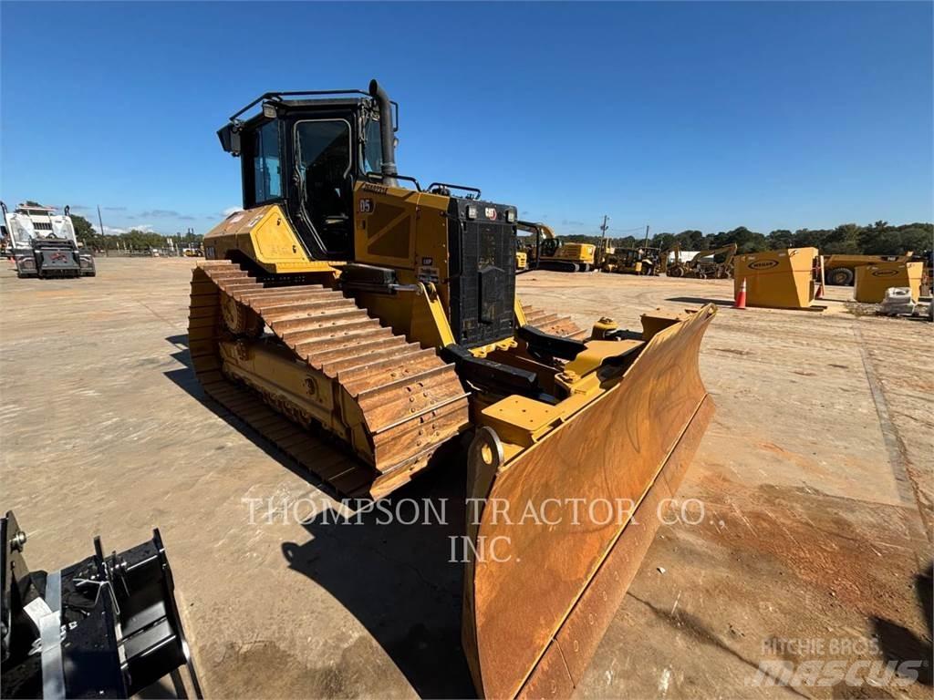 CAT D5 Bulldozer