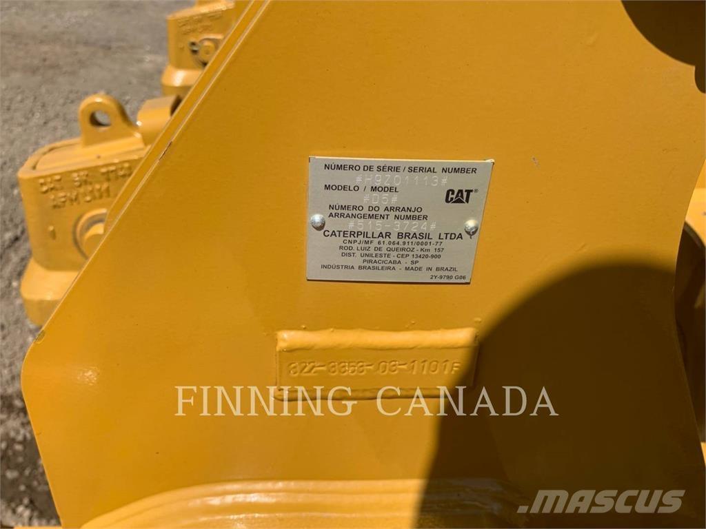 CAT D5-17 Bulldozer