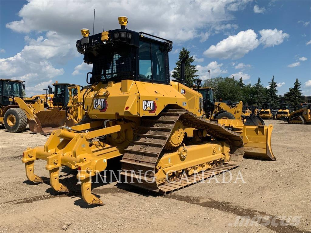 CAT D5-17 Bulldozer
