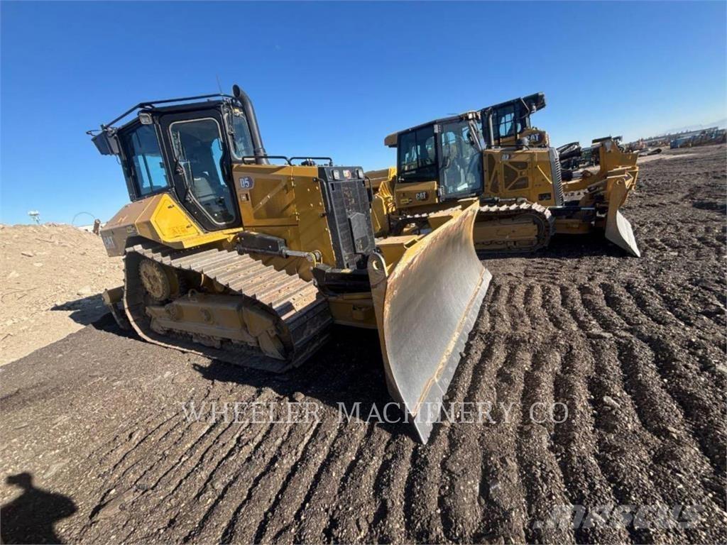 CAT D5-17 XL Bulldozer