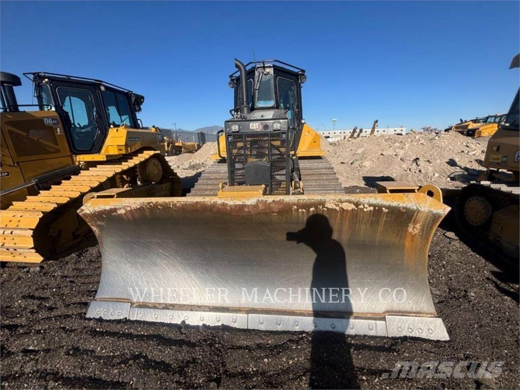 CAT D5-17 XL Bulldozer