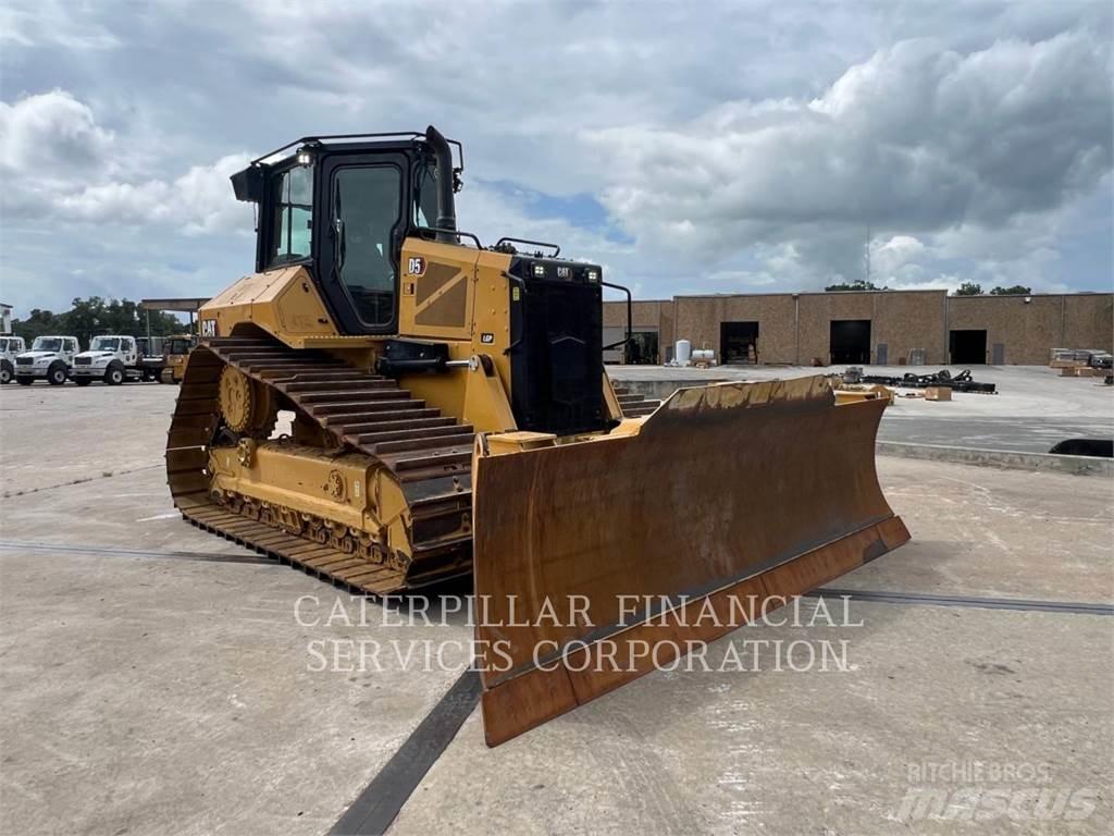 CAT D5-17VP Bulldozer