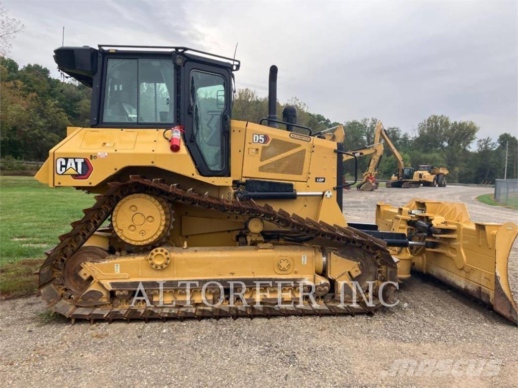 CAT D5-17VPLGP Bulldozer