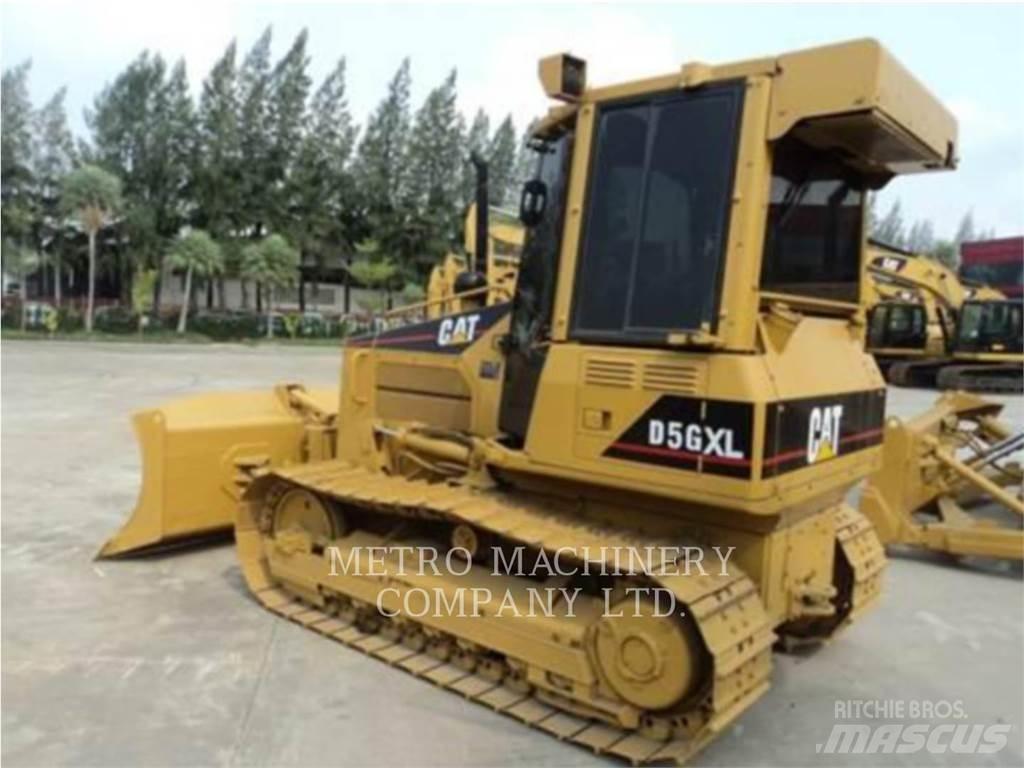 CAT D5GXL Bulldozer