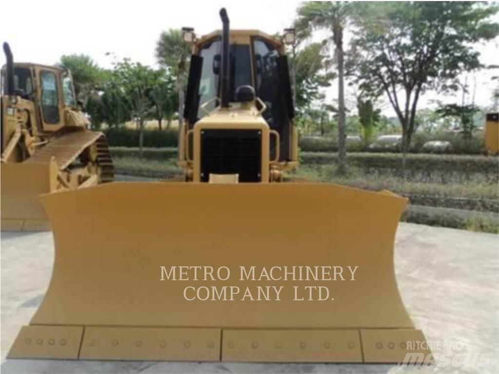 CAT D5GXL Bulldozer