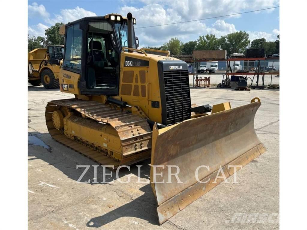 CAT D5K Bulldozer