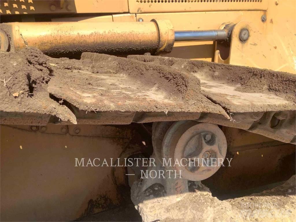 CAT D5ML Bulldozer