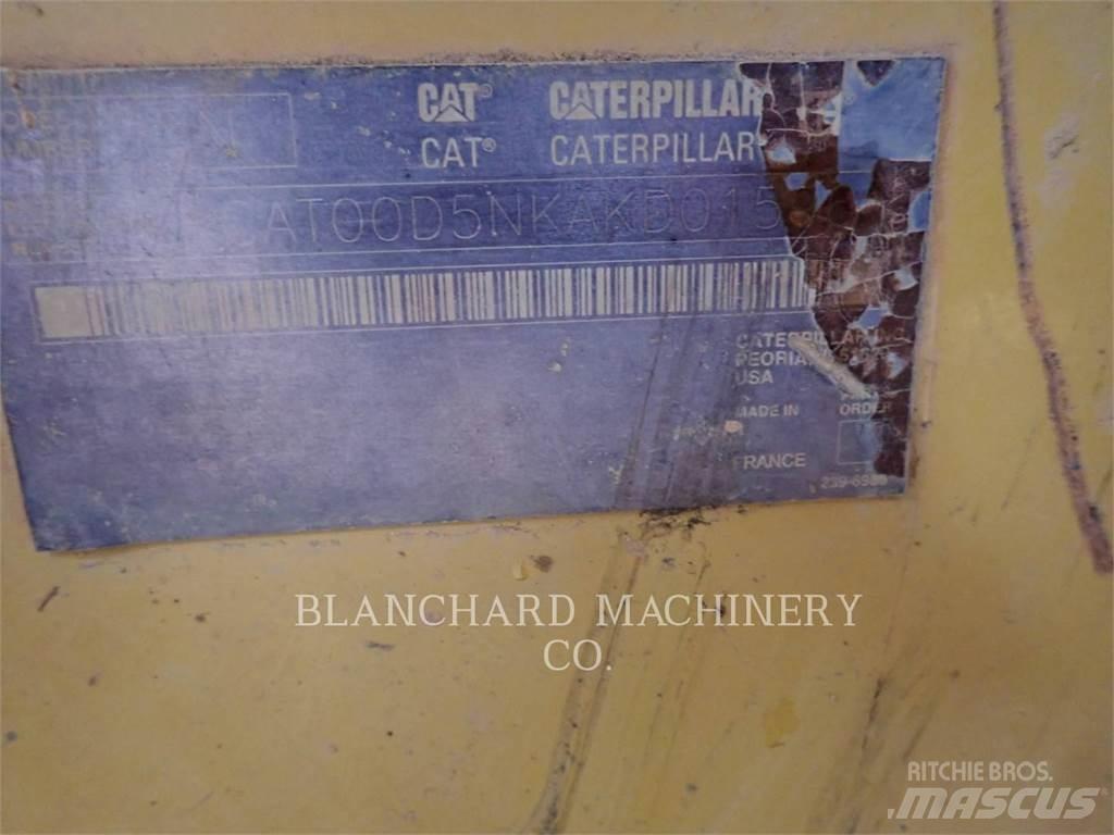 CAT D5NLGP Bulldozer