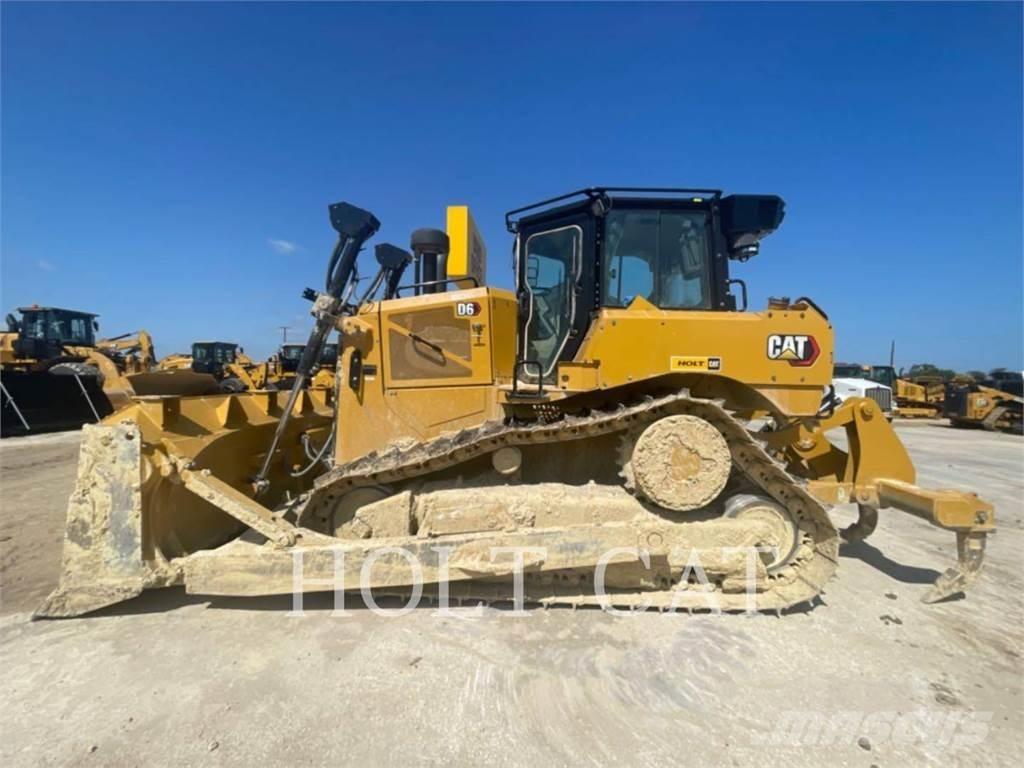CAT D6 Bulldozer