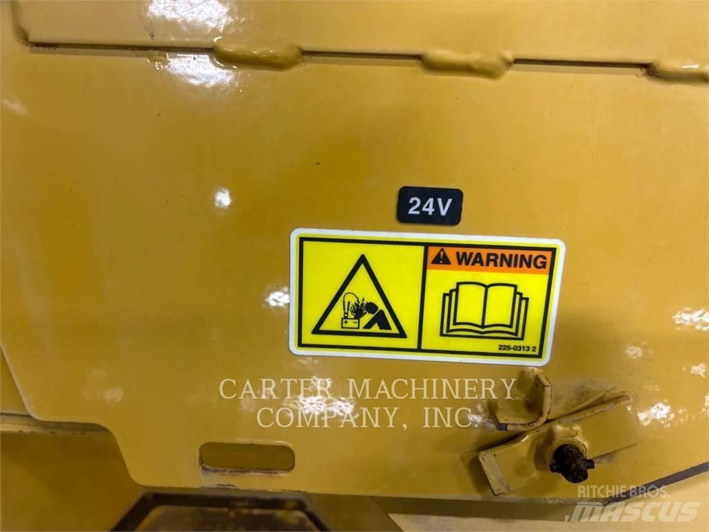 CAT D6 LGP Bulldozer