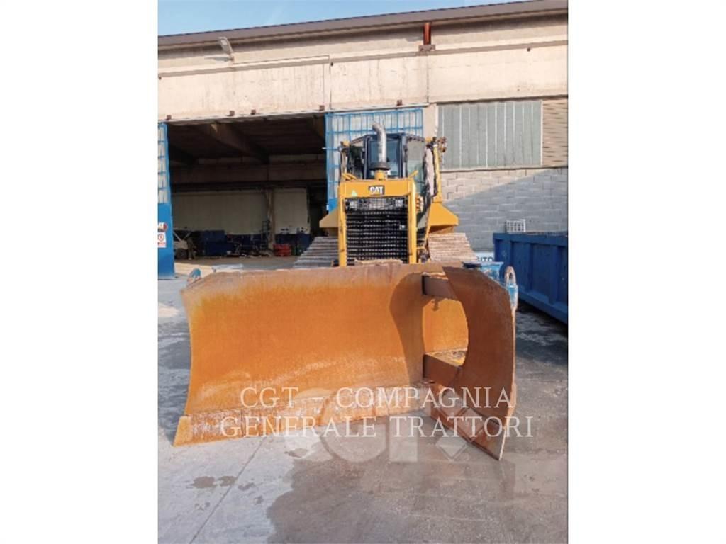 CAT D6N Bulldozer