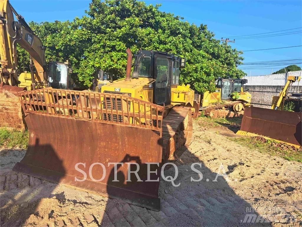 CAT D6NXL Bulldozer