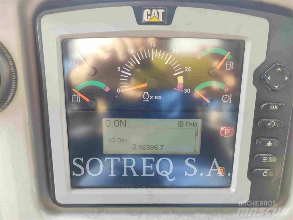 CAT D6NXL Bulldozer