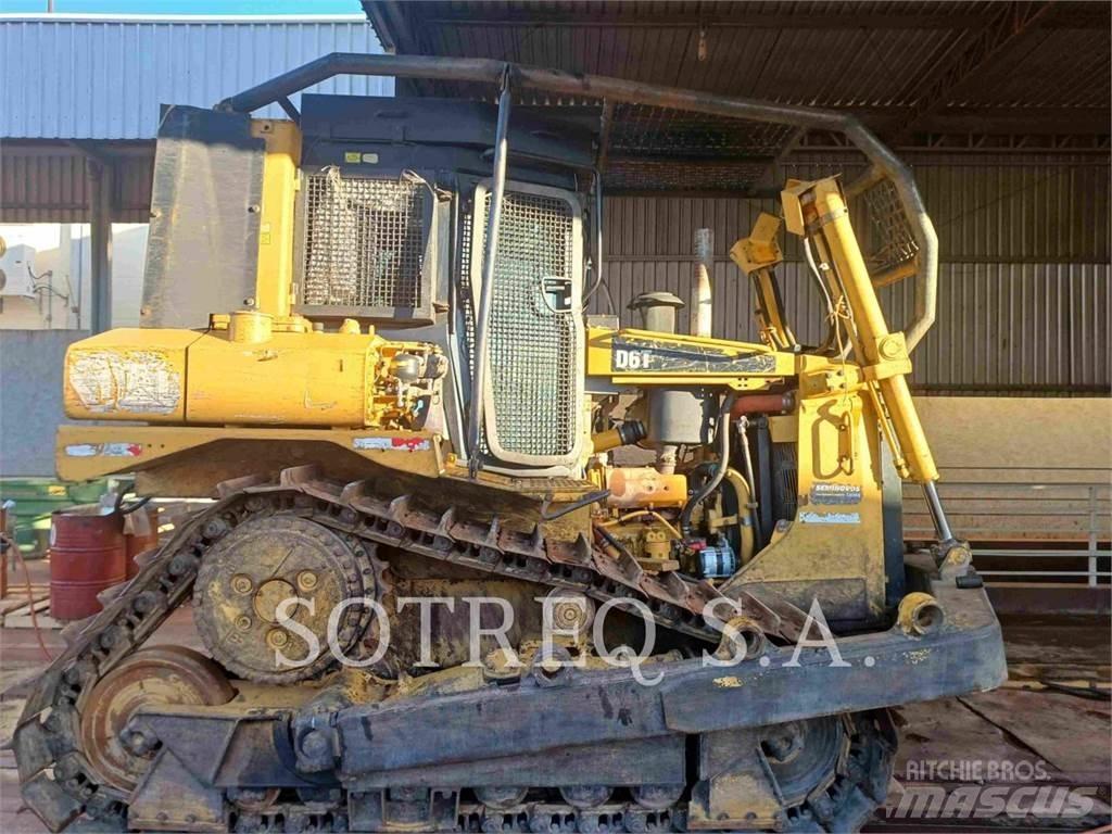 CAT D6T Bulldozer