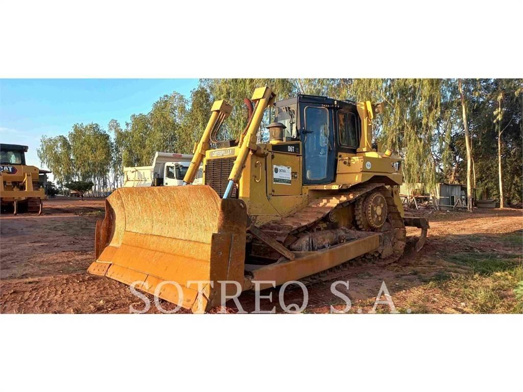 CAT D6T Bulldozer