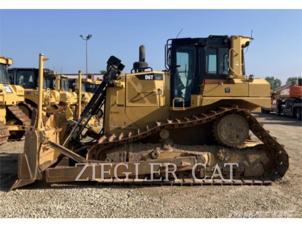 CAT D6T Bulldozer