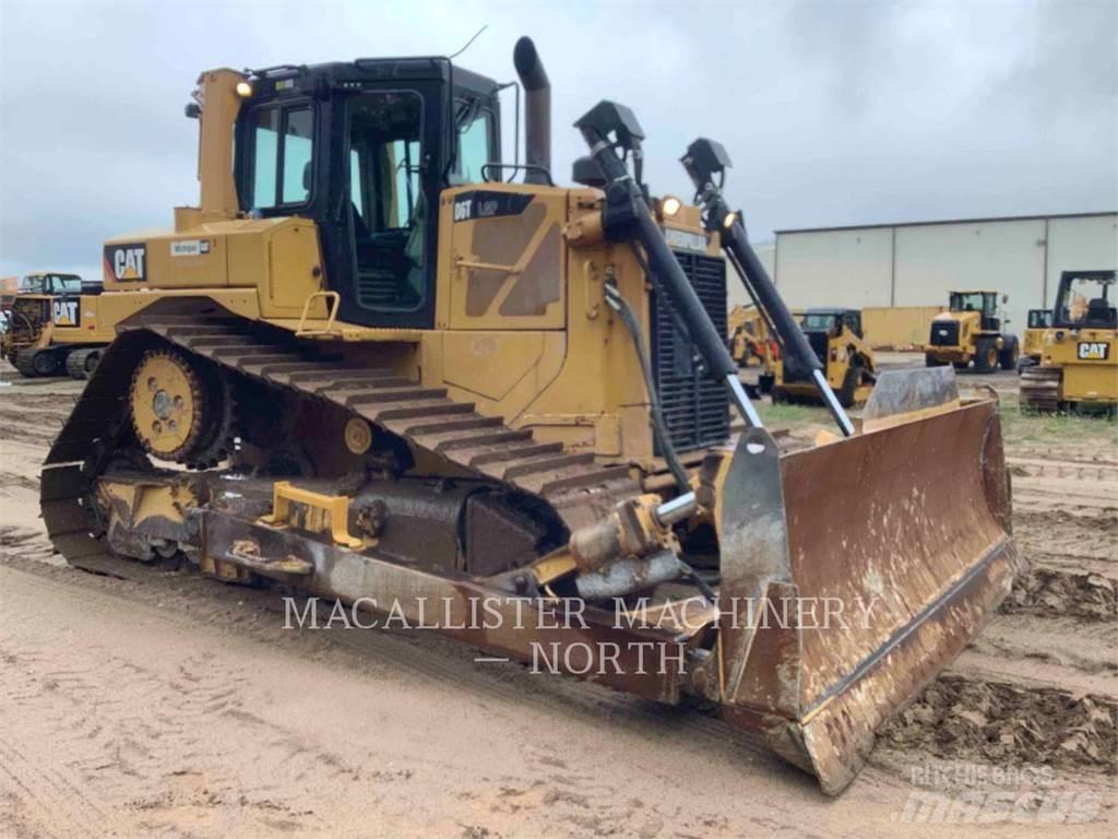 CAT D6T Bulldozer