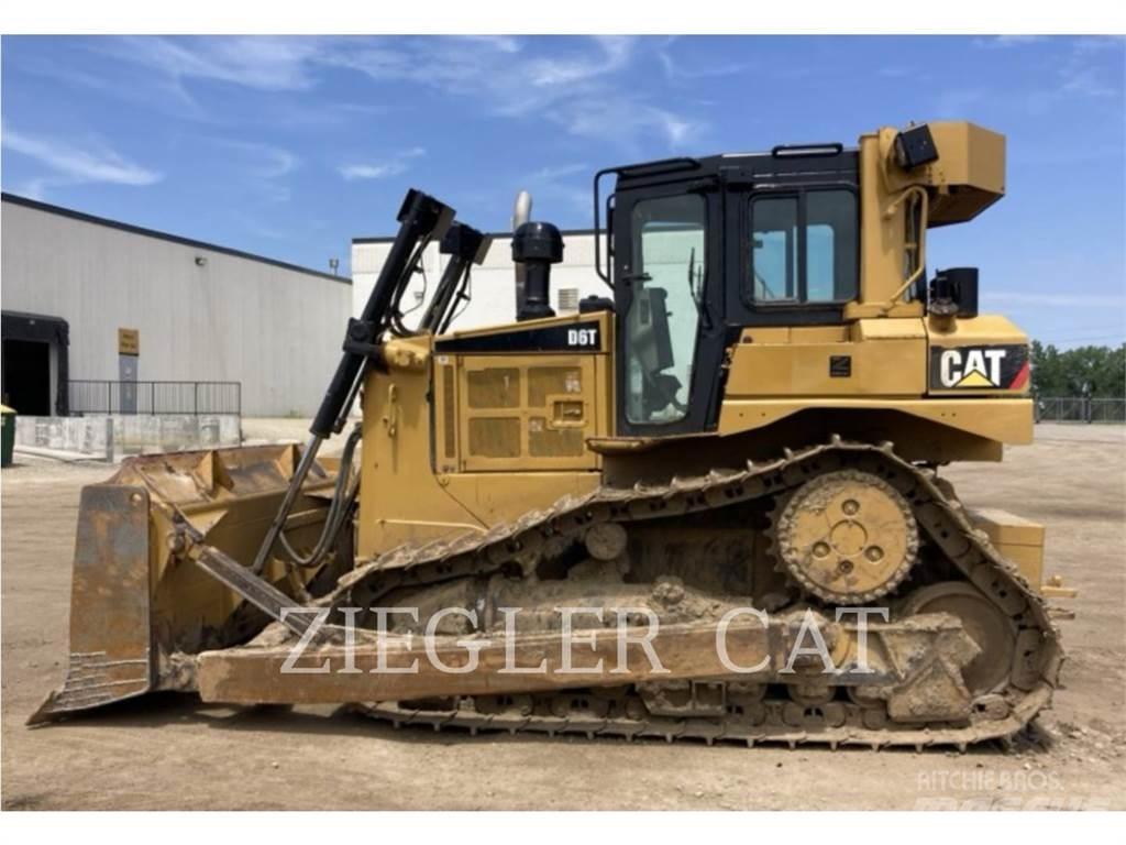 CAT D6T Bulldozer