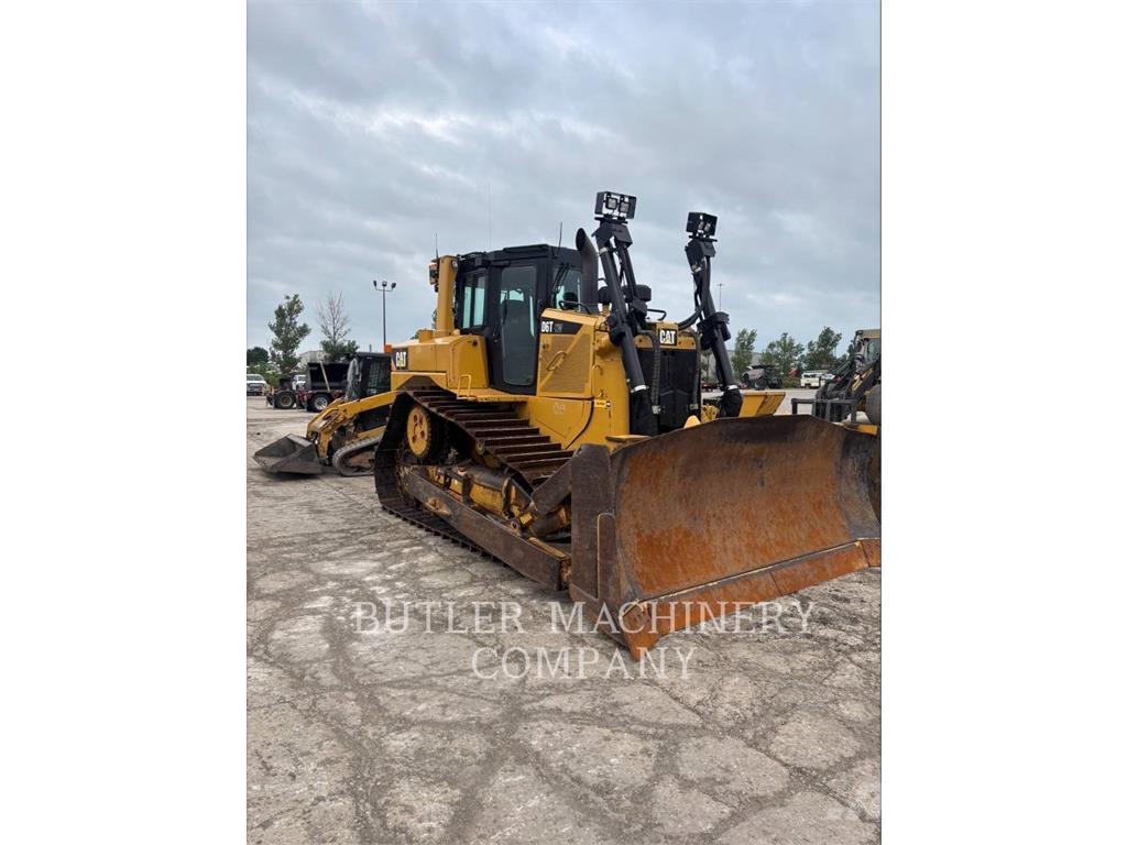 CAT D6T Bulldozer