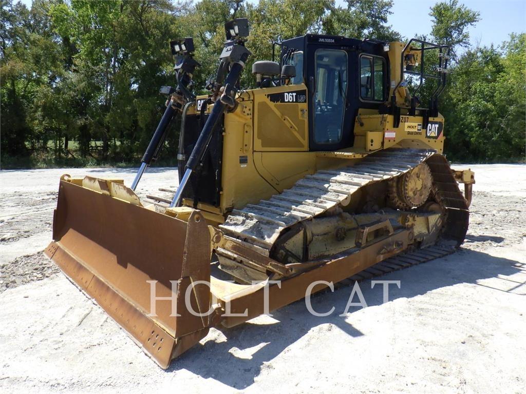 CAT D6T Bulldozer