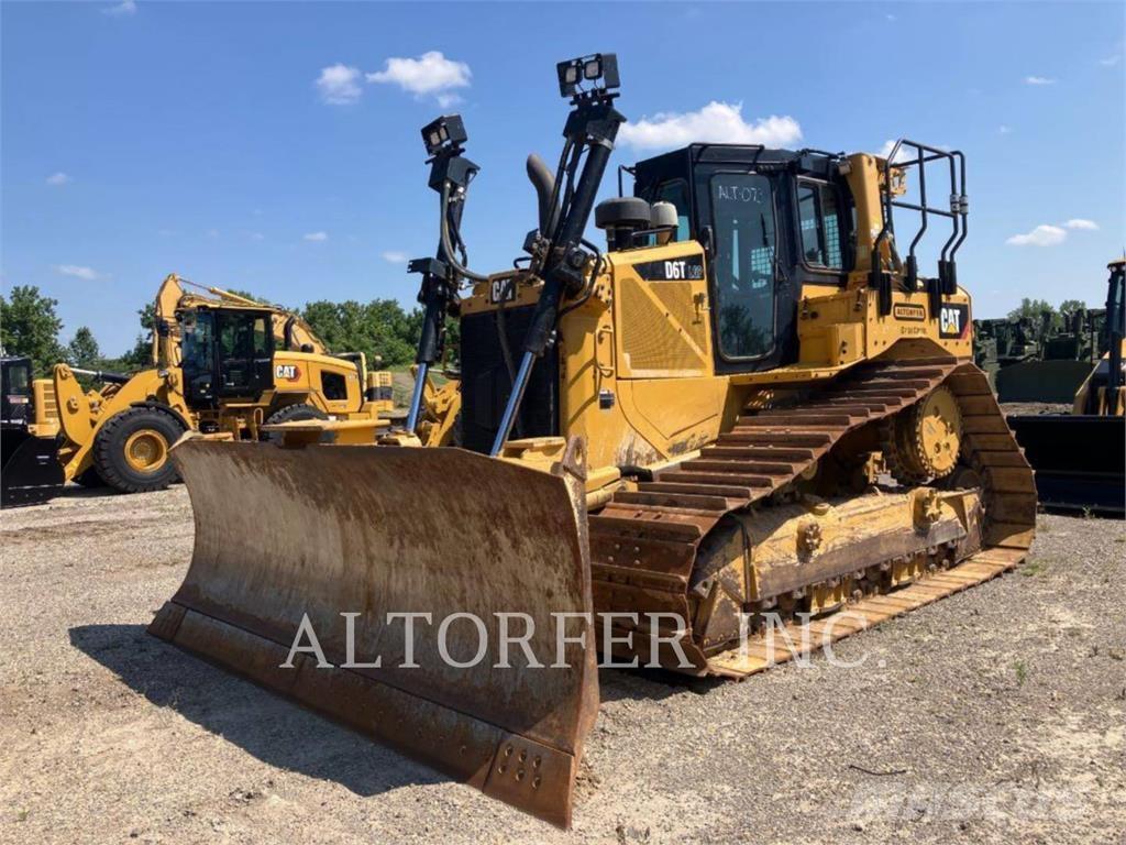 CAT D6T LGPPAT Bulldozer