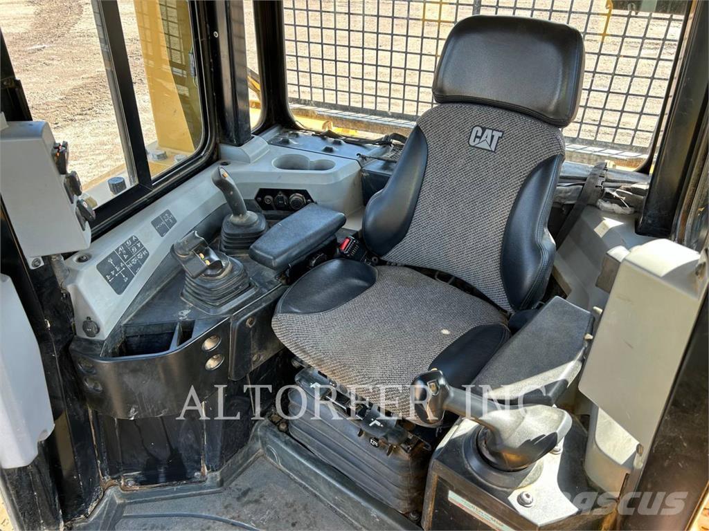 CAT D6T LGPPAT Bulldozer