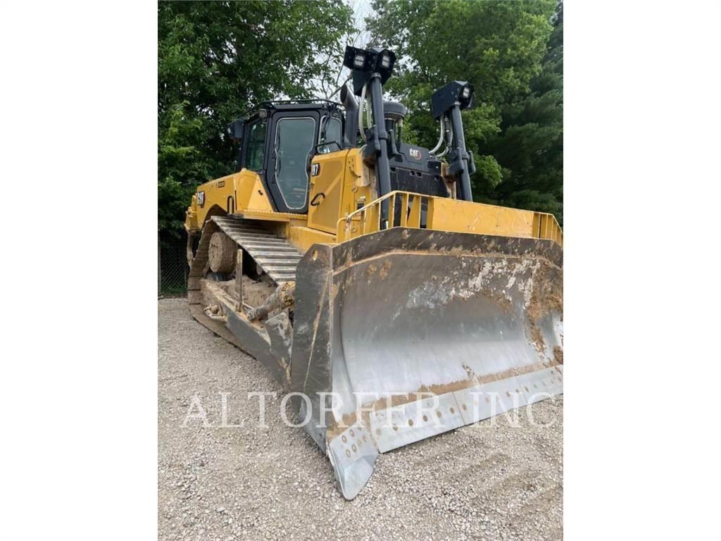 CAT D7-17 Bulldozer