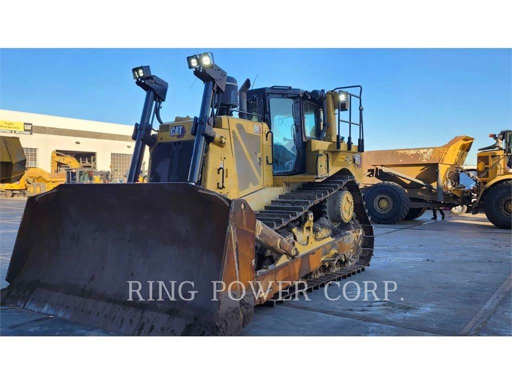 CAT D8 Bulldozer