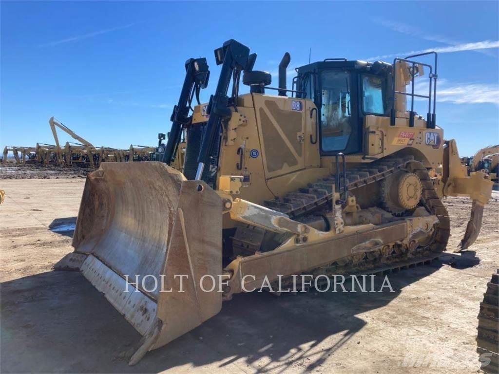 CAT D8 Bulldozer