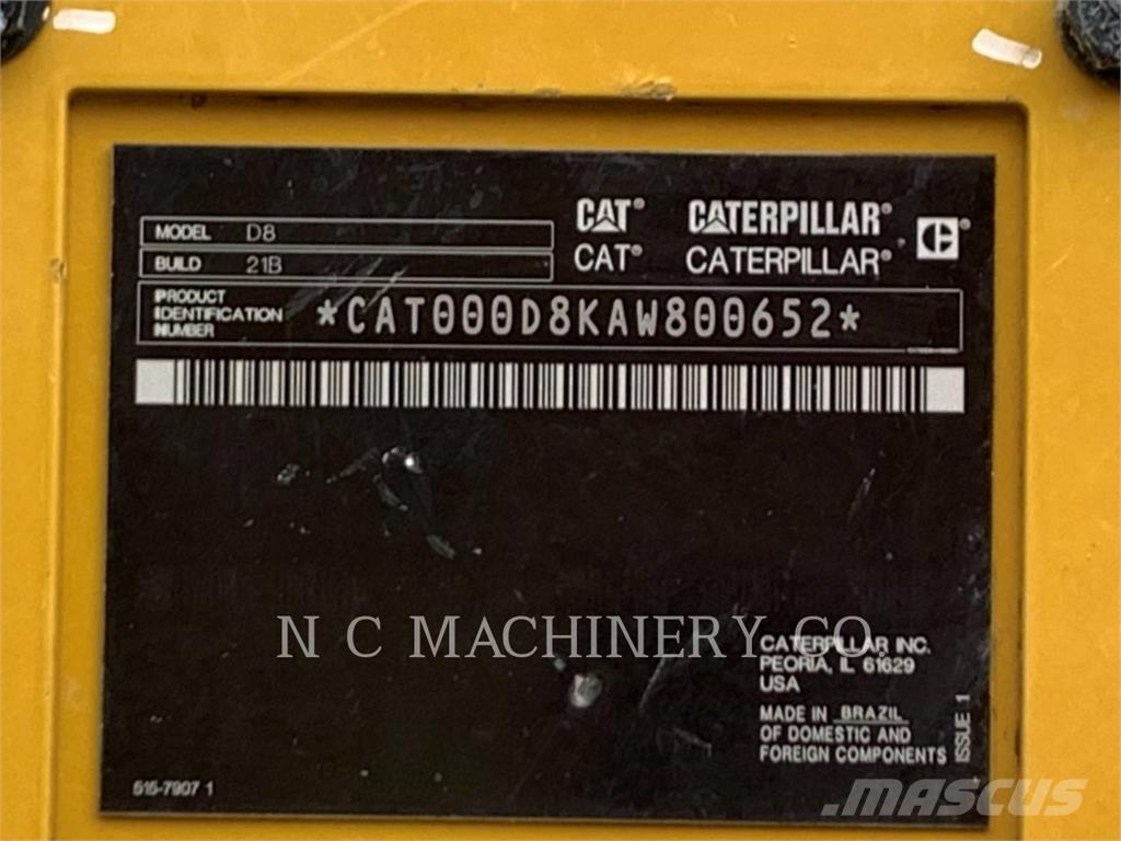 CAT D8 Bulldozer