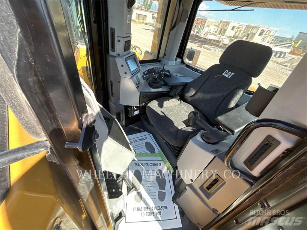 CAT D8 SU Bulldozer