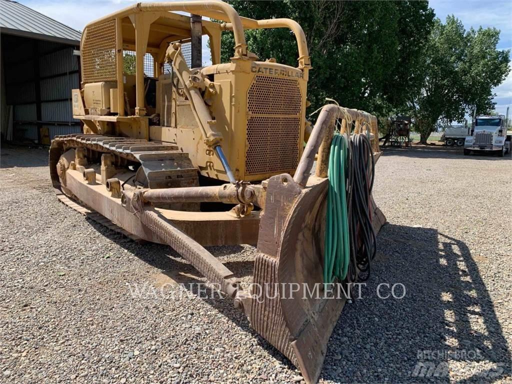 CAT D8H Bulldozer