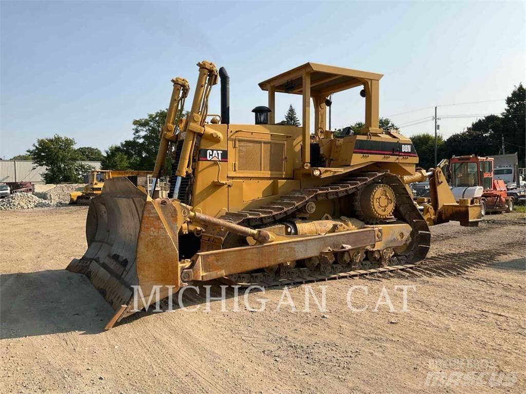 CAT D8N Bulldozer