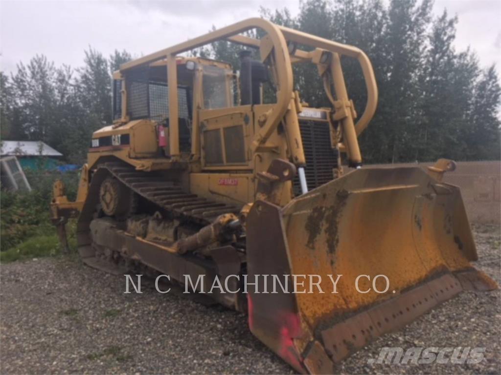 CAT D8N Bulldozer