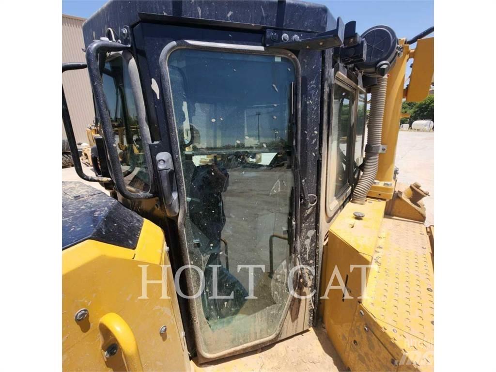 CAT D8T Bulldozer