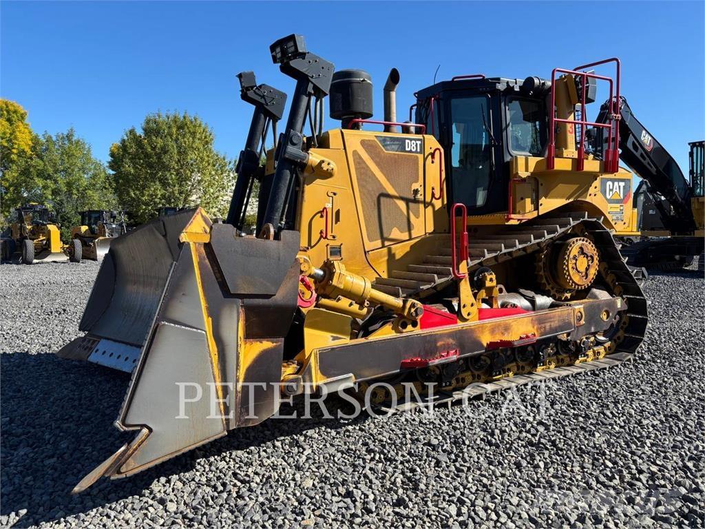 CAT D8T Bulldozer