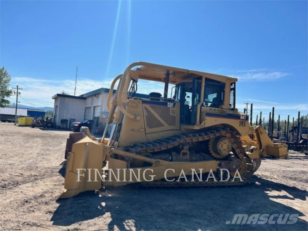 CAT D8T Bulldozer