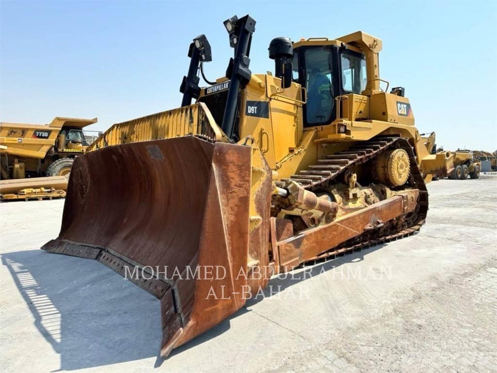 CAT D9T Bulldozer