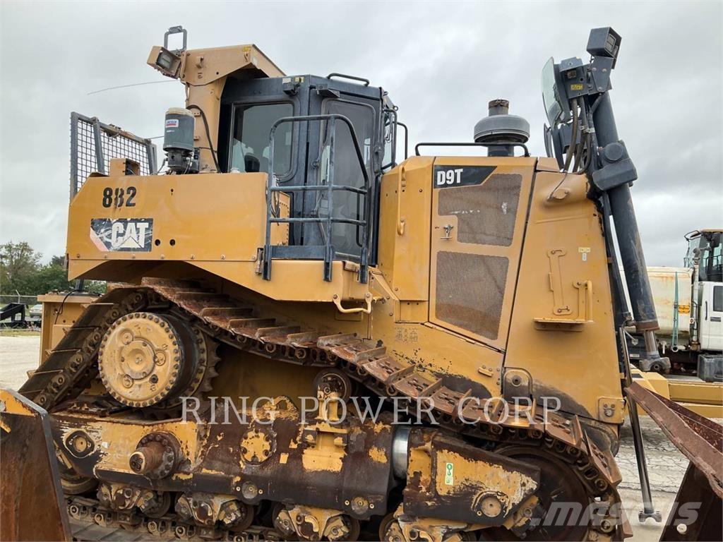 CAT D9T Bulldozer