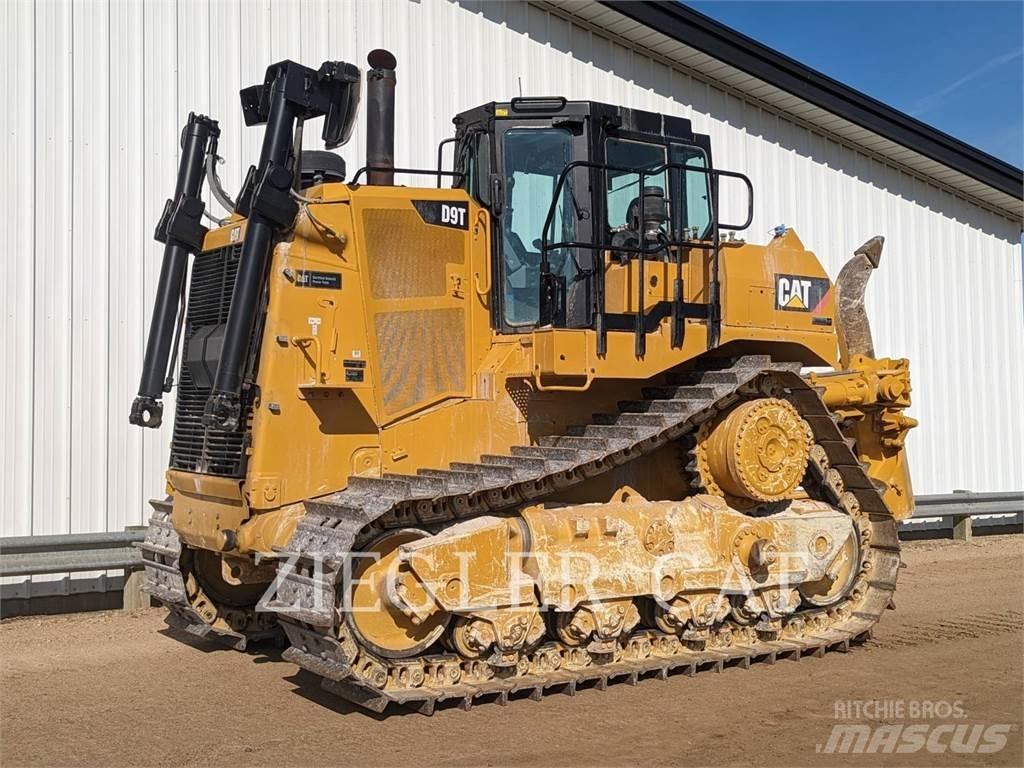 CAT D9T Bulldozer