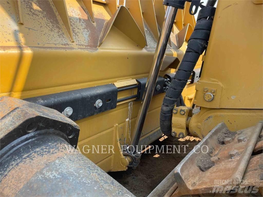 CAT D9T Bulldozer