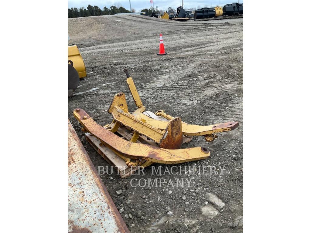 CAT FRONT SCARIFIER Aufreisser