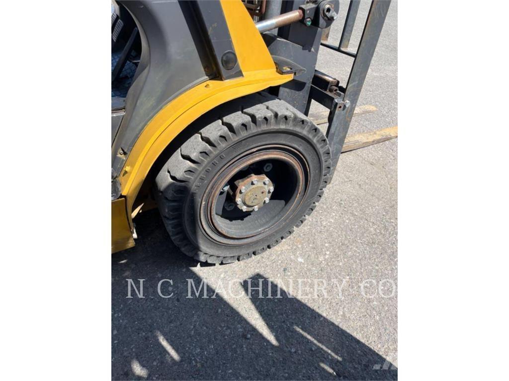 CAT GP30N5 LPG heftrucks