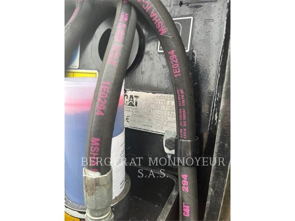 CAT H115S/CW40S Hammer / Brecher