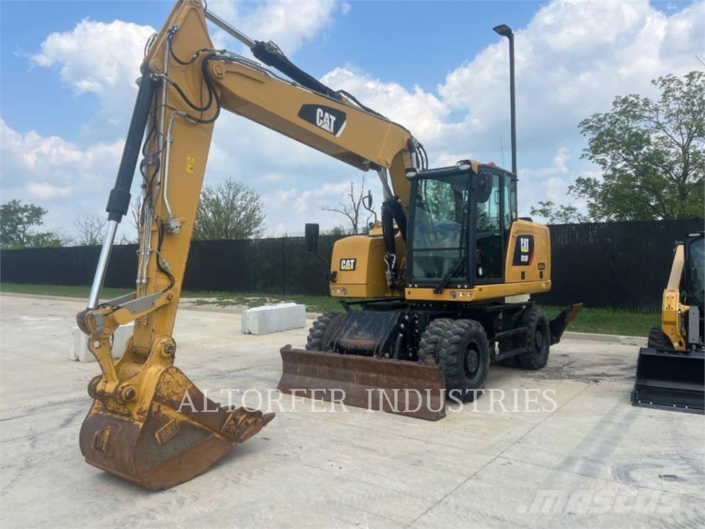CAT M318F Raupenbagger