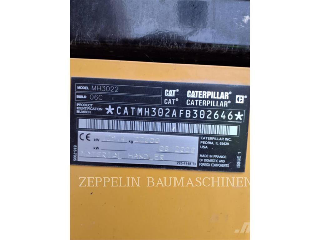 CAT MH3022-06C Abrissbagger
