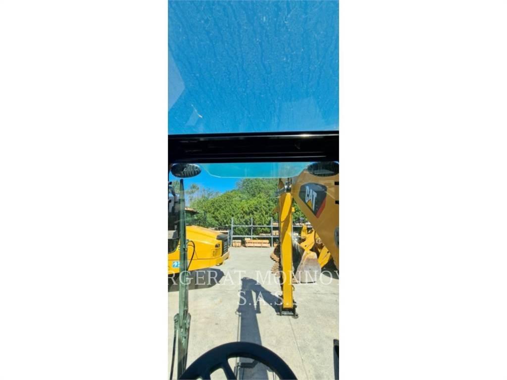 CAT MH3024-06 Mobilbagger